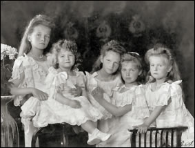 The Five Imperial Children in 1906