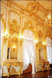 Golden Drawing Room 